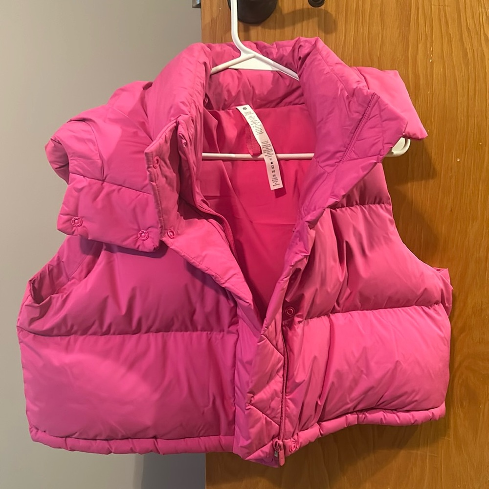 Wunder puff super-cropped vest